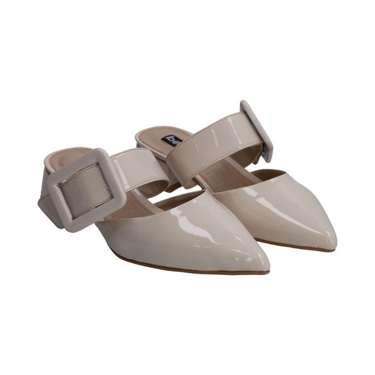 Zapatilla Dama Berlin Charol Hueso Tacón Cuadrado