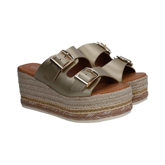 Sandalia Dama Casual Berlin Dorada Plataforma Alta